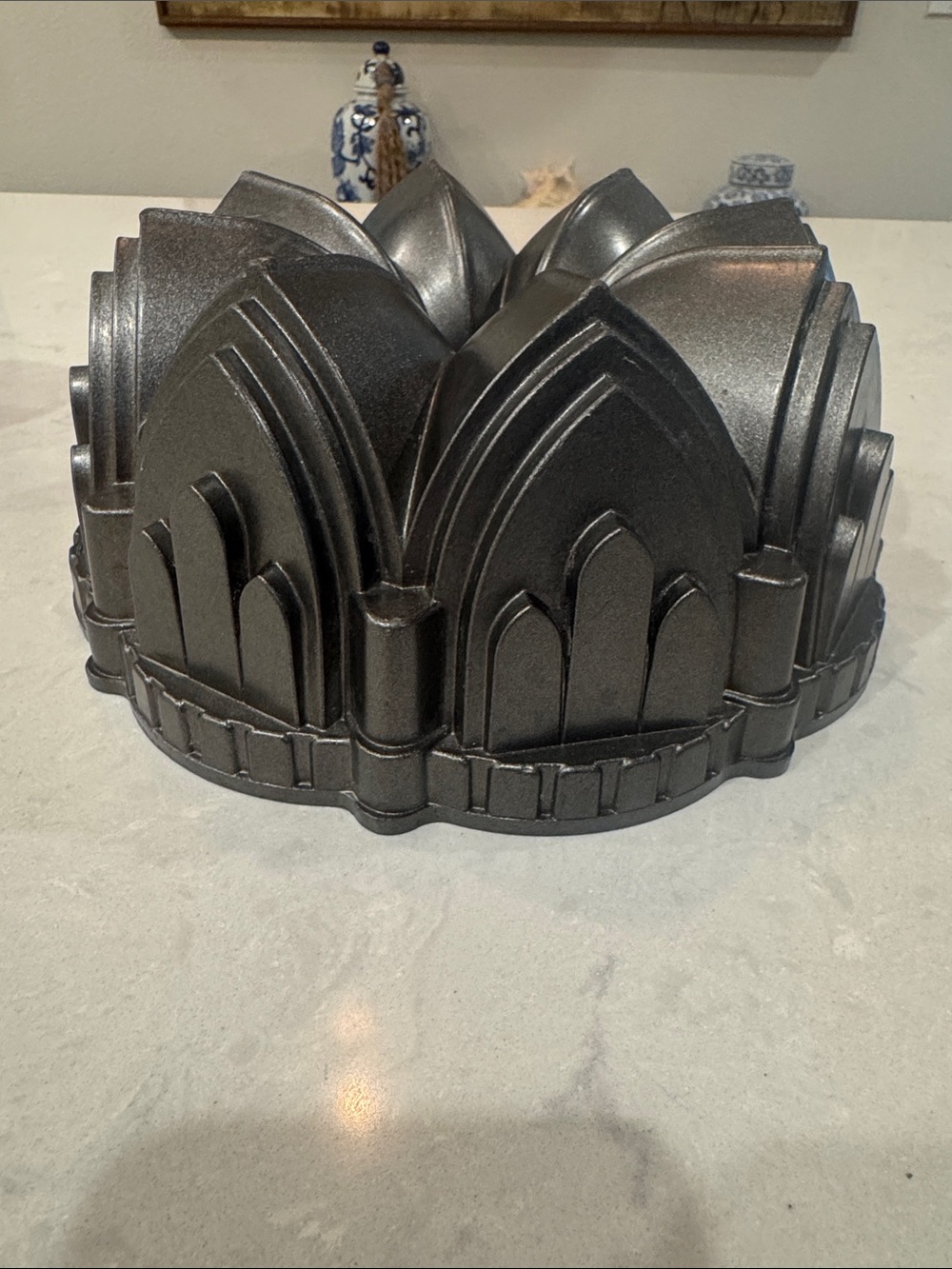 Nordic Ware Cast Aluminum Cathedral Bundt 10 Cup Cake Pan - Black